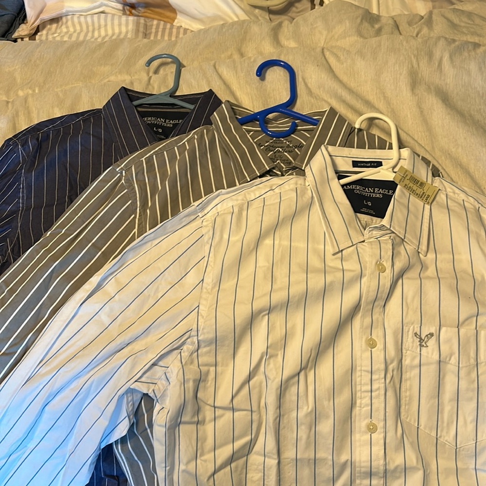 LOT OF 3 American Eagle brand Vintage fit button down  - NWT!